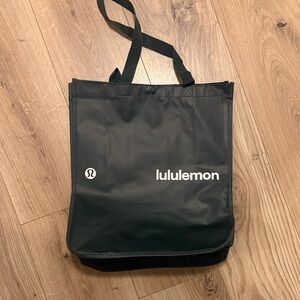 large Lululemon Bag dark green